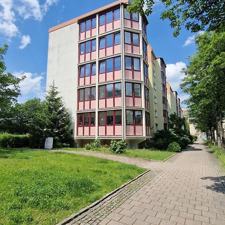 Zentrum Apartment - Oled Tv - Ps4 - Balkon - Parking شيمنيتز المظهر الخارجي الصورة
