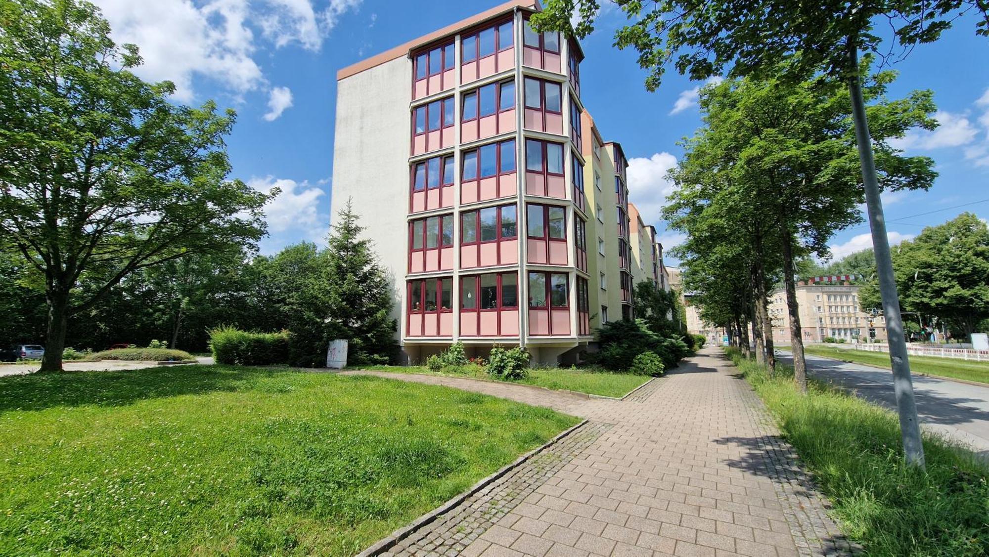 Zentrum Apartment - Oled Tv - Ps4 - Balkon - Parking شيمنيتز المظهر الخارجي الصورة