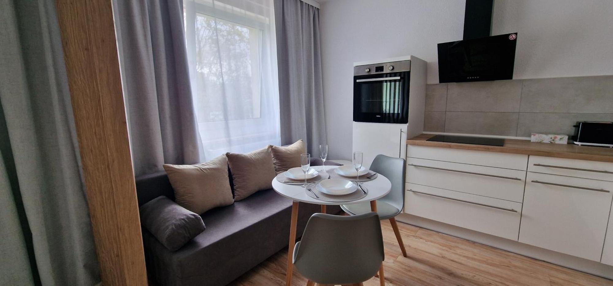 Zentrum Apartment - Oled Tv - Ps4 - Balkon - Parking شيمنيتز المظهر الخارجي الصورة